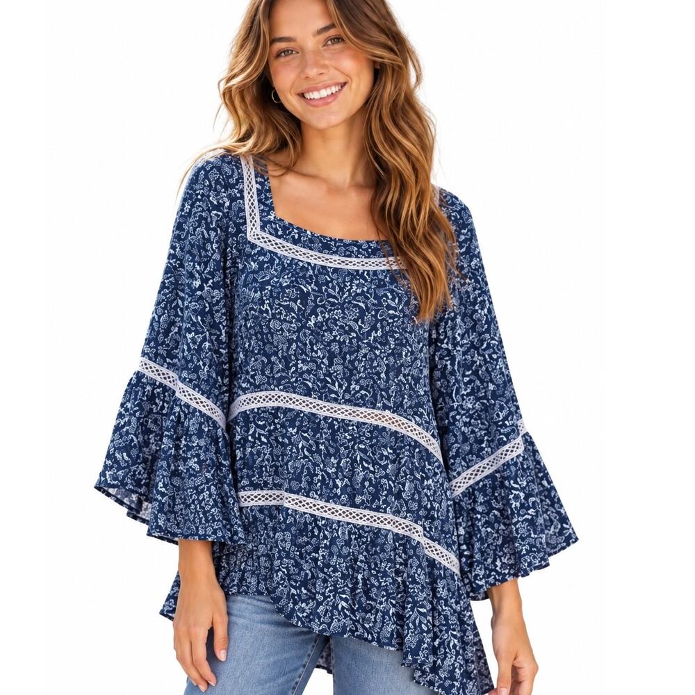 Free People Talk About It Tiered Tunic Top Womens Medium Navy Floral Oversized